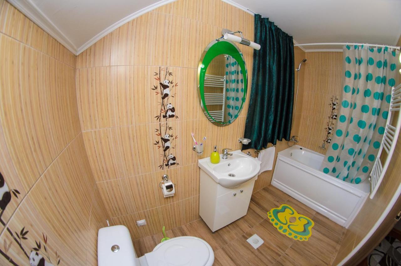 Casa Liana Hotel Oradea Ngoại thất bức ảnh